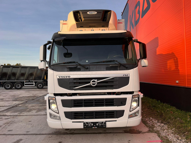 Volvo FM 370 4x2 SUPRA 950 Mt / BOX L=7746 mm - Camion frigorifique: photos 3 Volvo FM 370 4x2 SUPRA 950 Mt / BOX L=7746 mm - Camion frigorifique: photos 3