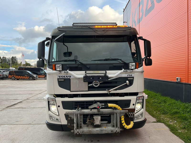 Volvo FM 450 6x2*4 HMF 2420-K5 / JOAB L 17 ton / L=5000 mm - Camion ampliroll, Camion grue: photos 3 Volvo FM 450 6x2*4 HMF 2420-K5 / JOAB L 17 ton / L=5000 mm - Camion ampliroll, Camion grue: photos 3