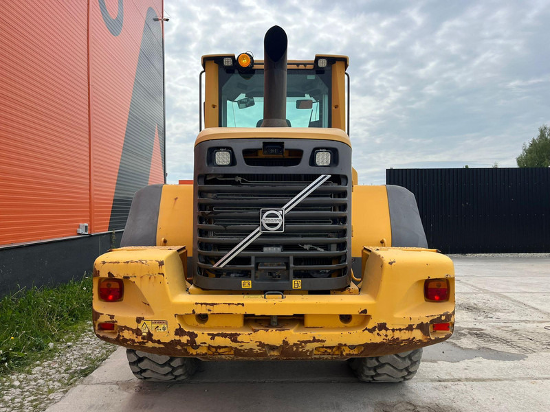 Chargeuse sur pneus Volvo L 90 F 4x4 CENTRAL LUBRICATION / AC: photos 7