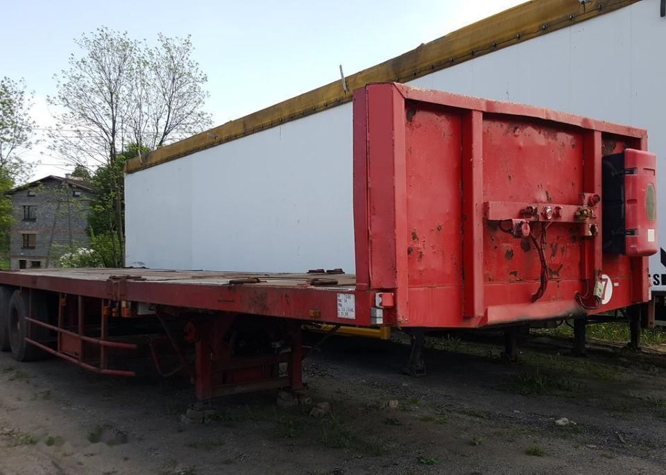 ACTM 28 M ROZSUWANA 3 OSIE SKRĘTNE ORYGINAŁ - Semi-remorque plateau: photos 1 ACTM 28 M ROZSUWANA 3 OSIE SKRĘTNE ORYGINAŁ - Semi-remorque plateau: photos 1