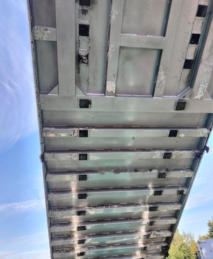 Semi-remorque benne Benalu C 34: photos 8 Semi-remorque benne Benalu C 34: photos 8