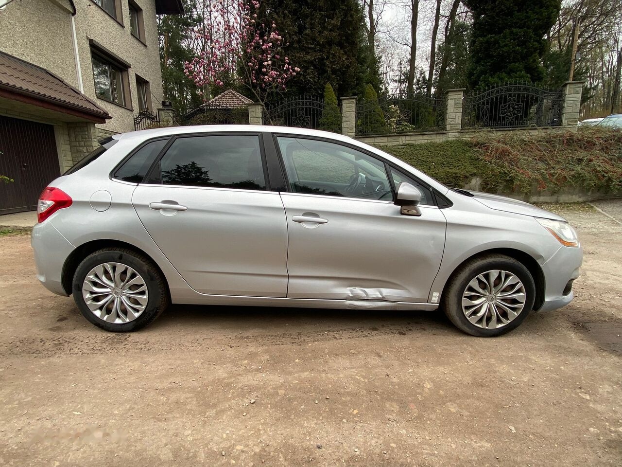 Voiture Citroen C4: photos 6