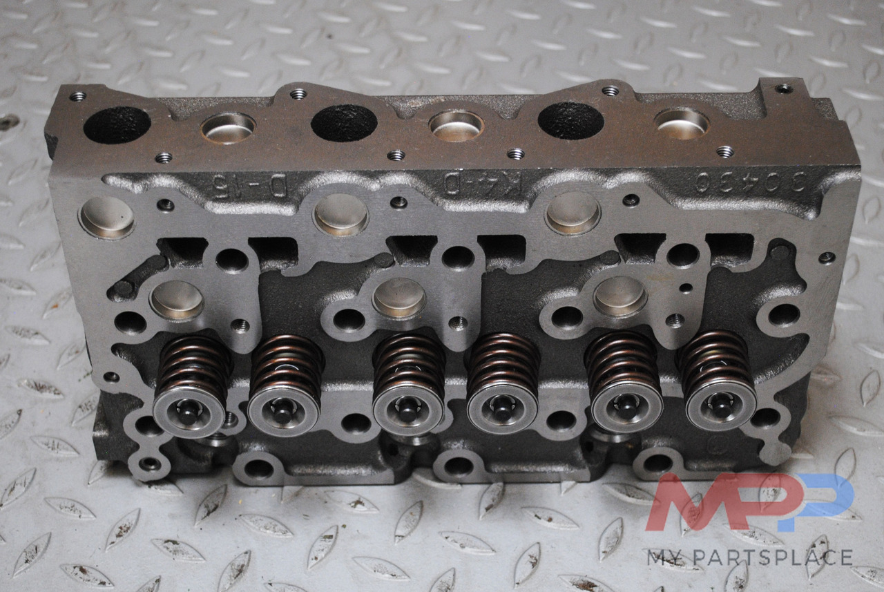 Cilinderkop inclusief kleppen Kubota D1803 D1503 D1403 D1703 - Culasse pour Engins de chantier: photos 3 Cilinderkop inclusief kleppen Kubota D1803 D1503 D1403 D1703 - Culasse pour Engins de chantier: photos 3