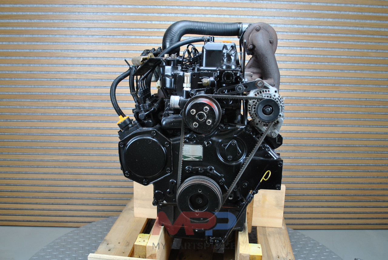 YANMAR 4TNE100 / 4TNE100-T - Moteur pour Moissonneuse-batteuse: photos 5 YANMAR 4TNE100 / 4TNE100-T - Moteur pour Moissonneuse-batteuse: photos 5