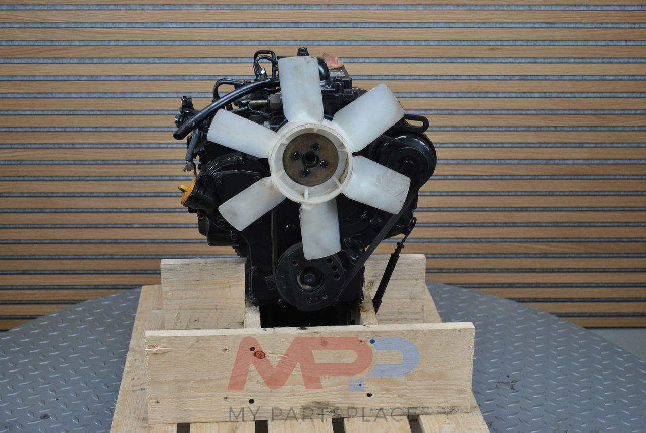 Yanmar 2TNE68 - Moteur pour Engins de chantier: photos 5 Yanmar 2TNE68 - Moteur pour Engins de chantier: photos 5