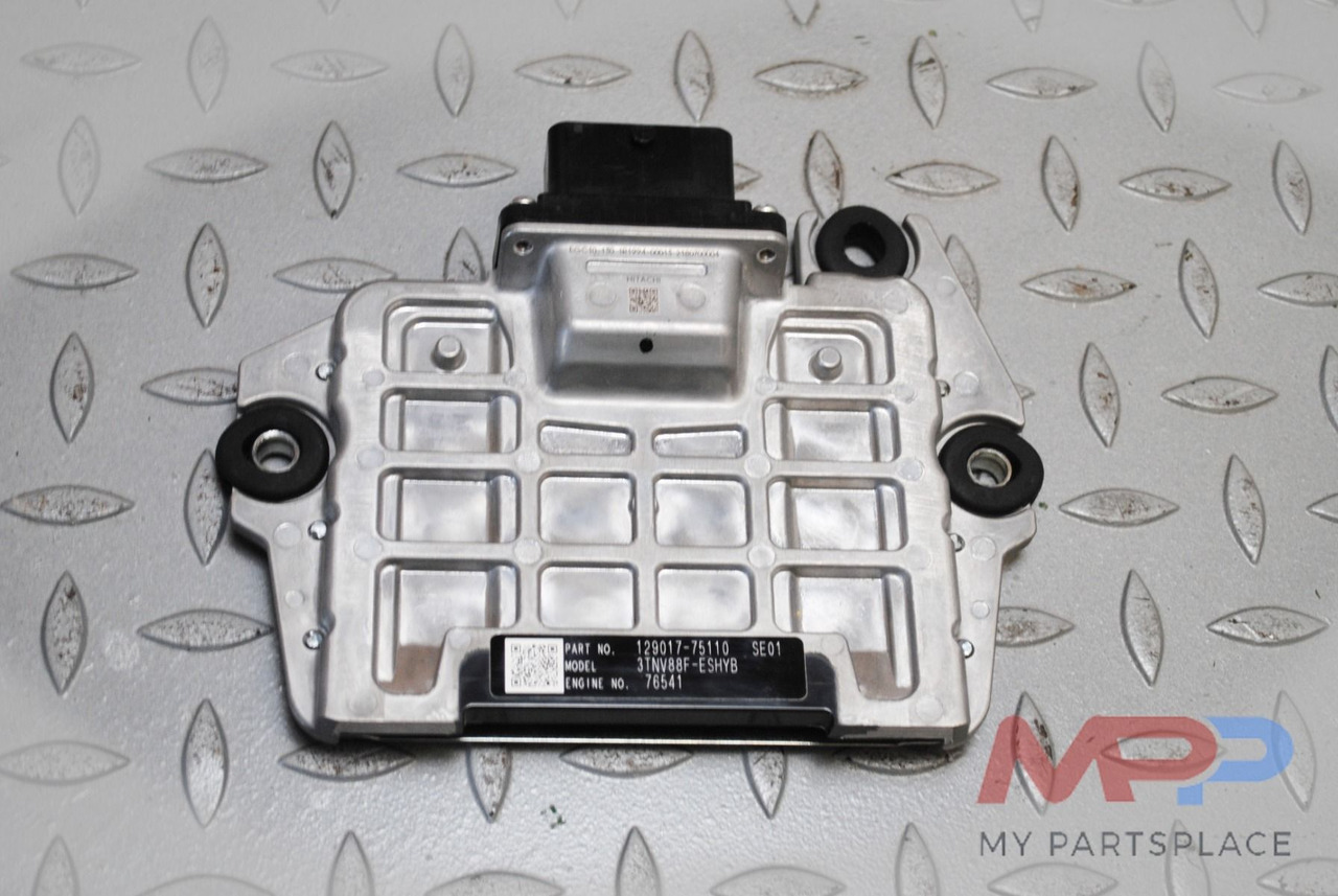 Yanmar ECU Assy - Yanmar 3TNV88 - Bloc de gestion: photos 1 Yanmar ECU Assy - Yanmar 3TNV88 - Bloc de gestion: photos 1