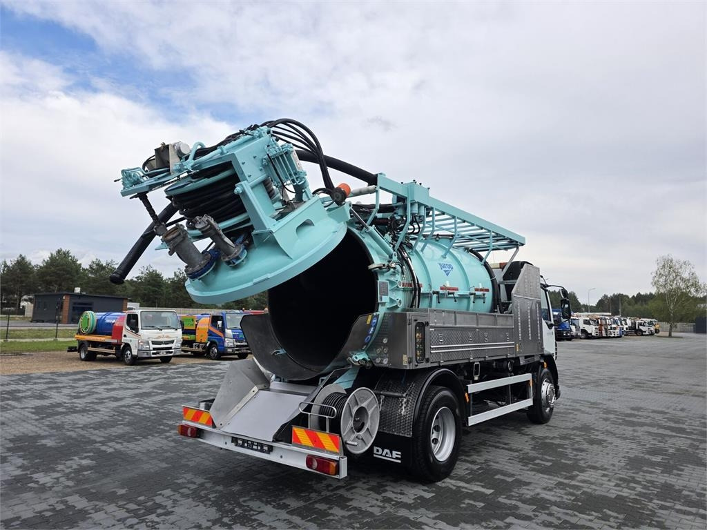DAF WUKO JUROP KOMBI FOR SEWAGE CLEANING - Camion hydrocureur: photos 1 DAF WUKO JUROP KOMBI FOR SEWAGE CLEANING - Camion hydrocureur: photos 1