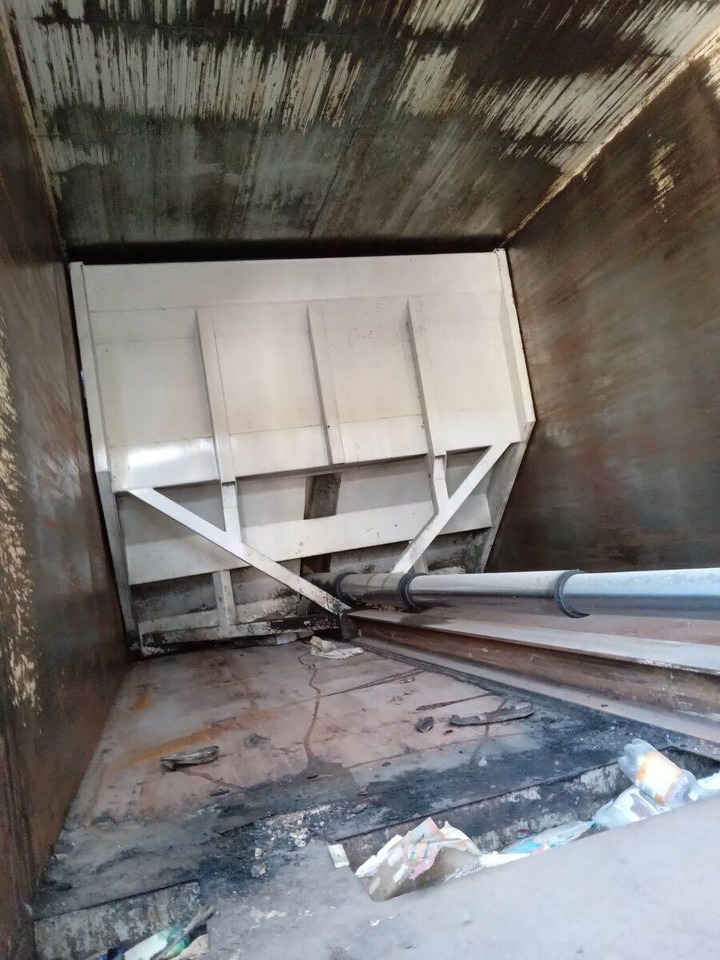 MAN Superstructure garbage truck MOL VDK PUSHER 20m3 - Benne à ordures ménagères: photos 4 MAN Superstructure garbage truck MOL VDK PUSHER 20m3 - Benne à ordures ménagères: photos 4