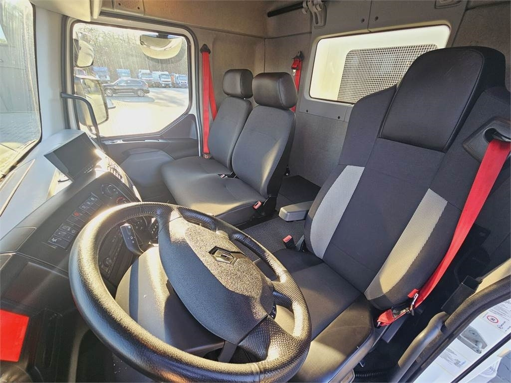 Camion hydrocureur Renault GAMA KANRO KOMBI 5000 WUKO FOR CHANNEL CLEANING: photos 28