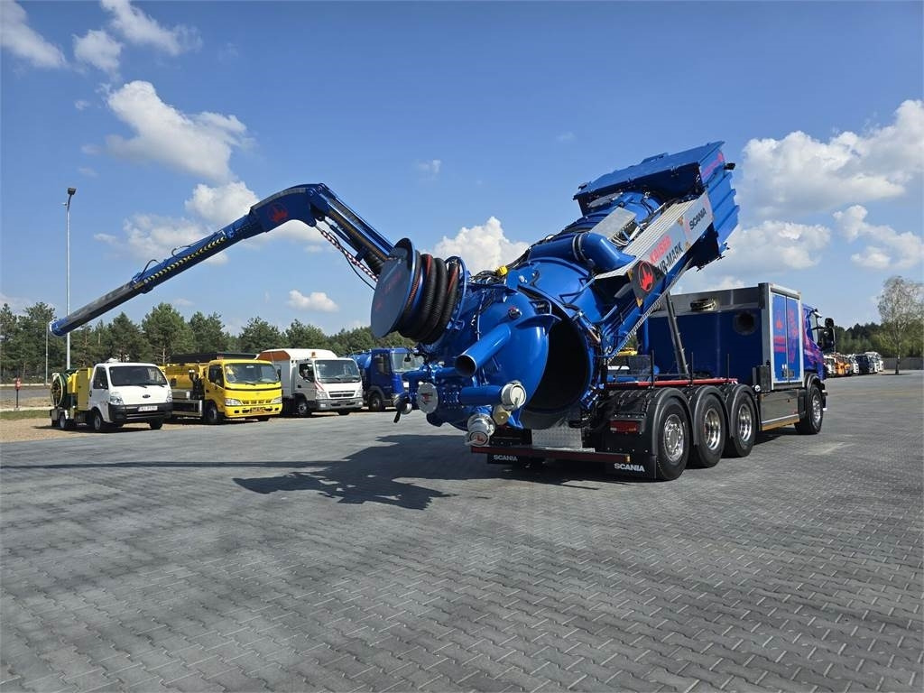 Scania KAISER EUR-MARK PL 8 Vacuum suction-blowing loader - Véhicule de voirie/ Spécial: photos 1 Scania KAISER EUR-MARK PL 8 Vacuum suction-blowing loader - Véhicule de voirie/ Spécial: photos 1