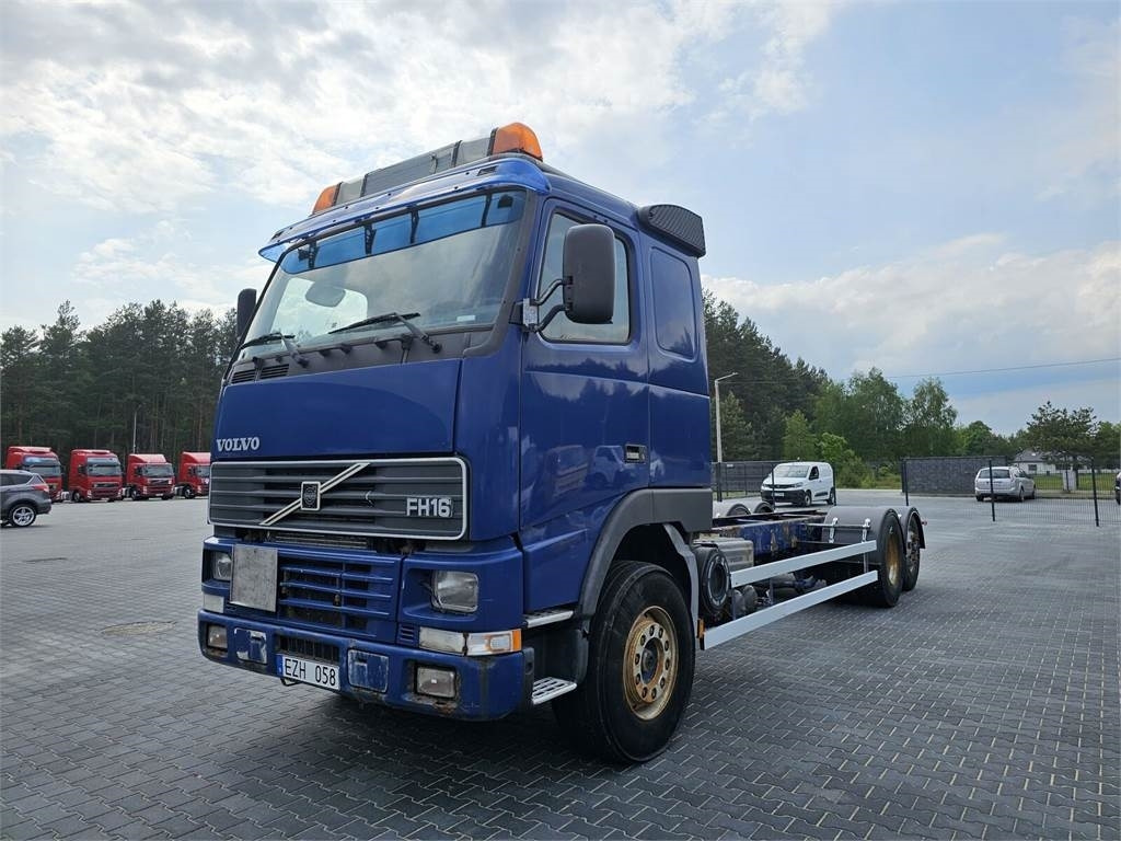 Volvo FH 16 470 KM 6x2 low mileage 229700 km !!!! - Frame/ Châssis pour Camion: photos 2 Volvo FH 16 470 KM 6x2 low mileage 229700 km !!!! - Frame/ Châssis pour Camion: photos 2