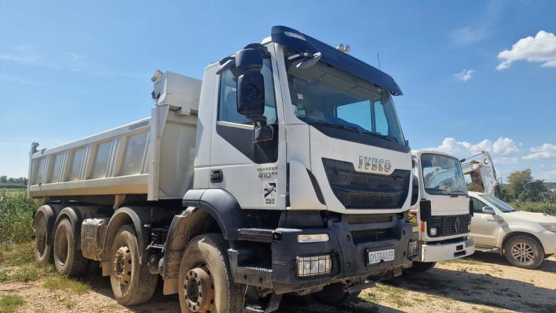 Iveco Trakker 410 - Camion benne: photos 1 Iveco Trakker 410 - Camion benne: photos 1