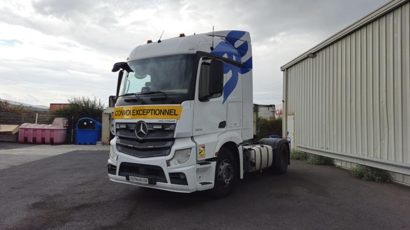 Mercedes Actros 1843 - Tracteur routier: photos 2 Mercedes Actros 1843 - Tracteur routier: photos 2