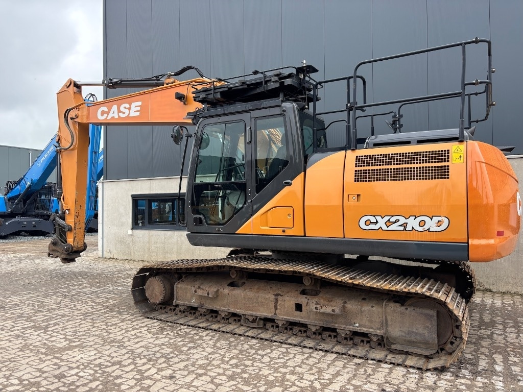 Case CX 210 D - Pelle sur chenille: photos 2 Case CX 210 D - Pelle sur chenille: photos 2