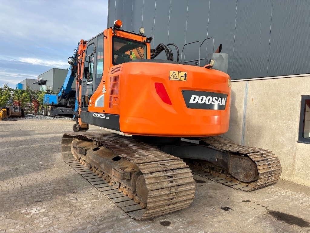 Doosan DX 235 LCR-5 - DX235 - DX235LCR - 235 - Pelle sur chenille: photos 4 Doosan DX 235 LCR-5 - DX235 - DX235LCR - 235 - Pelle sur chenille: photos 4