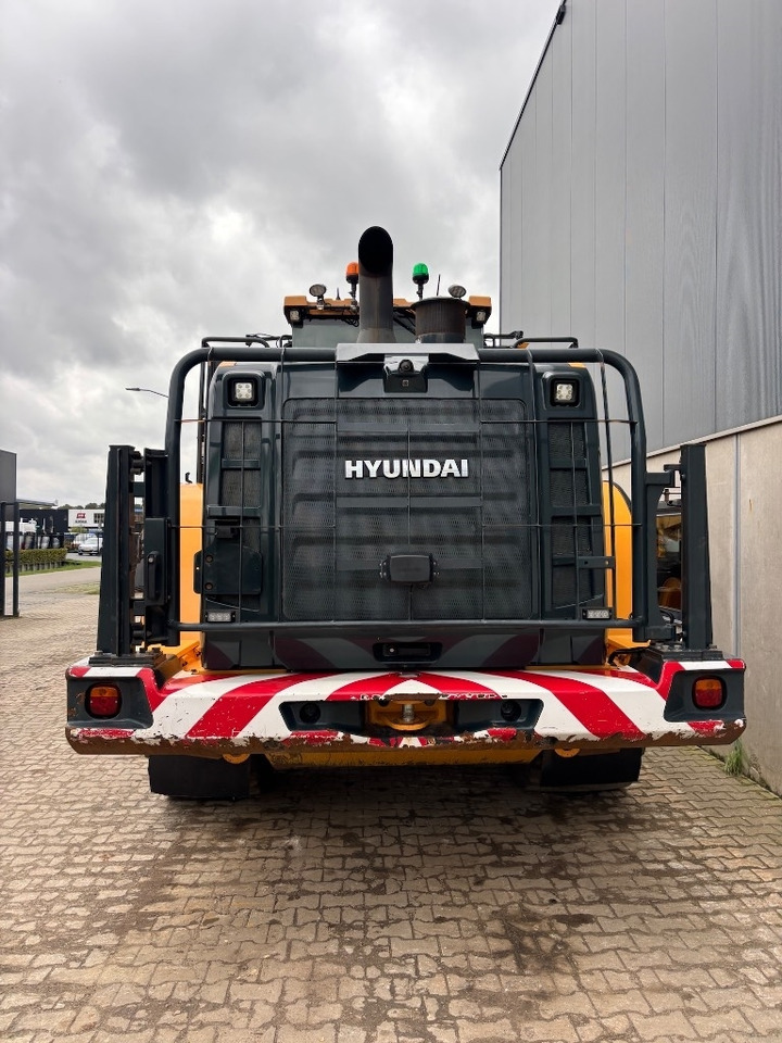 Hyundai HL 970 - HL970 - HL 975 - Chargeuse sur pneus: photos 5 Hyundai HL 970 - HL970 - HL 975 - Chargeuse sur pneus: photos 5
