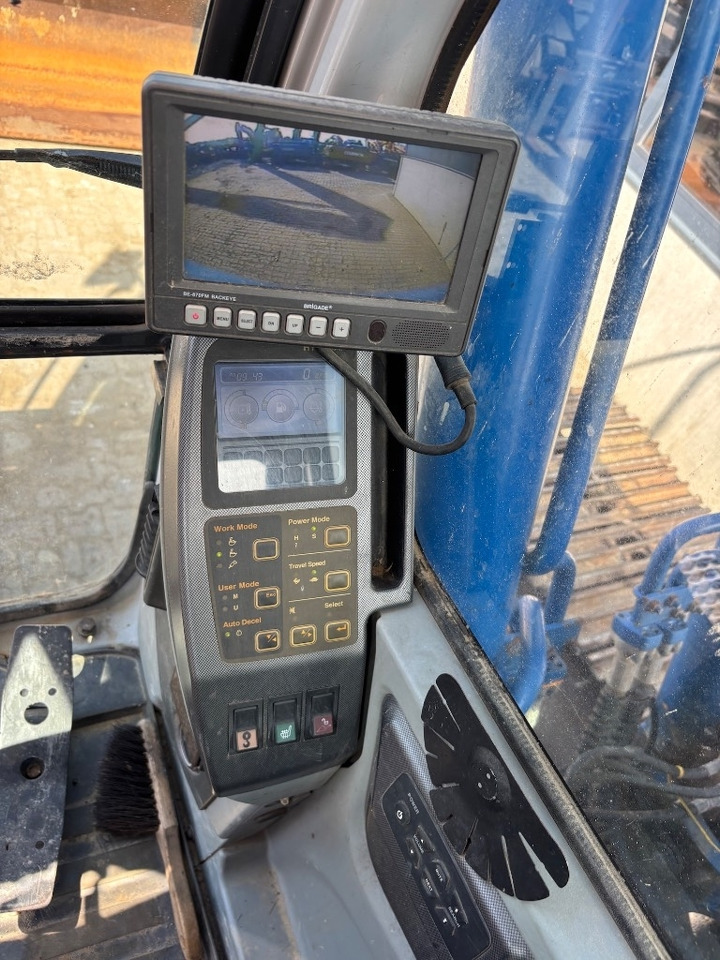 Pelle sur chenille Hyundai Robex 210 LC-7 A - 210: photos 15 Pelle sur chenille Hyundai Robex 210 LC-7 A - 210: photos 15