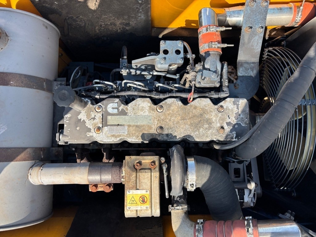 Pelle sur chenille Hyundai Robex 210 LC-7 A - 210: photos 18 Pelle sur chenille Hyundai Robex 210 LC-7 A - 210: photos 18