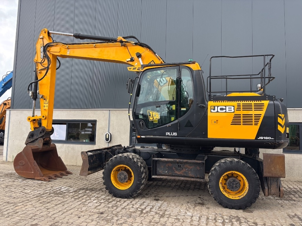 JCB JS 160 W - JS 175 W - JS 145 W - Pelle sur pneus: photos 3 JCB JS 160 W - JS 175 W - JS 145 W - Pelle sur pneus: photos 3