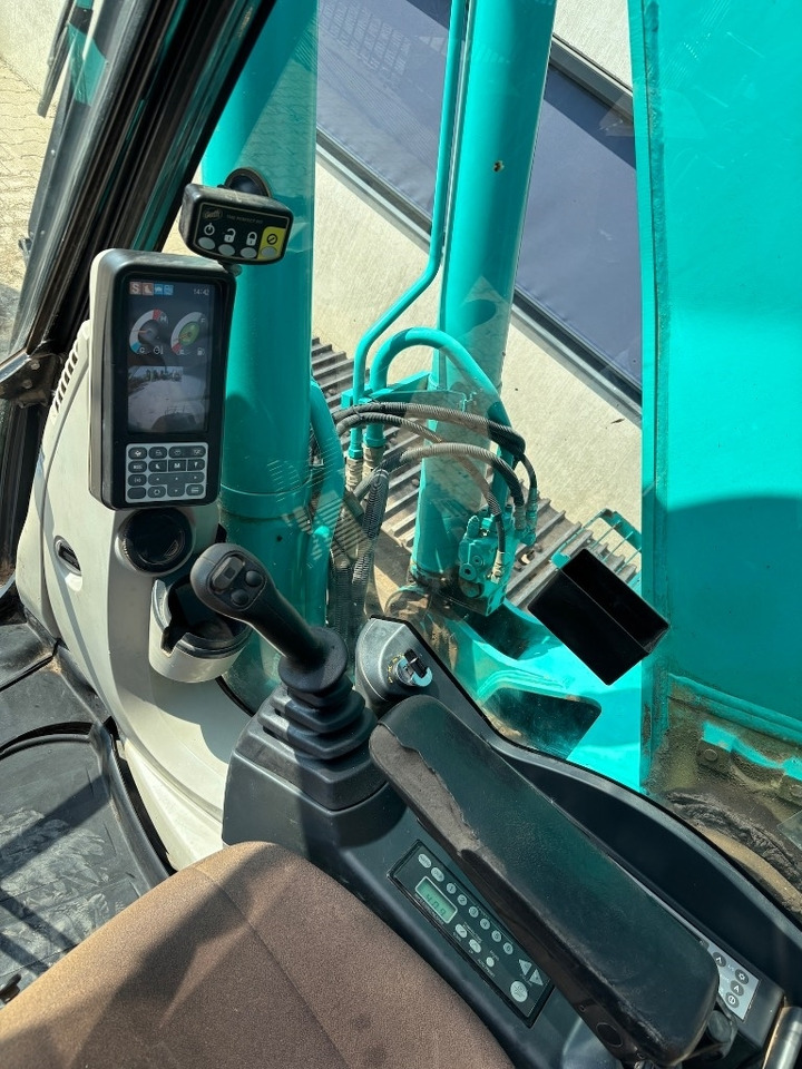 Pelle sur chenille Kobelco SK 210 LC-9 - SK210 - SK 210: photos 14