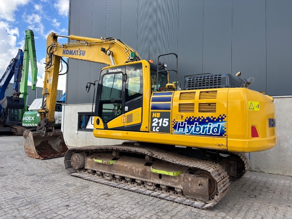 Komatsu HB 215LC-3 HB 215 - PC 210 - PC210LC-11 - Pelle sur chenille: photos 3 Komatsu HB 215LC-3 HB 215 - PC 210 - PC210LC-11 - Pelle sur chenille: photos 3