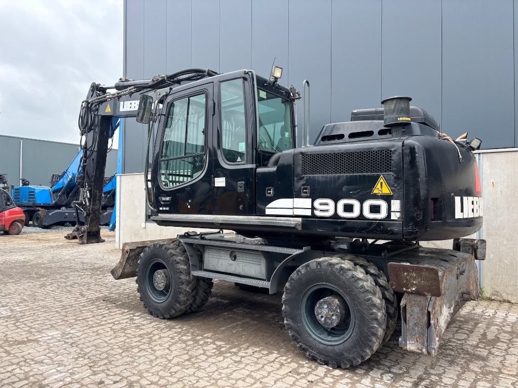 Liebherr A 900 C - A900 - A 904 C - Pelle sur pneus: photos 3 Liebherr A 900 C - A900 - A 904 C - Pelle sur pneus: photos 3