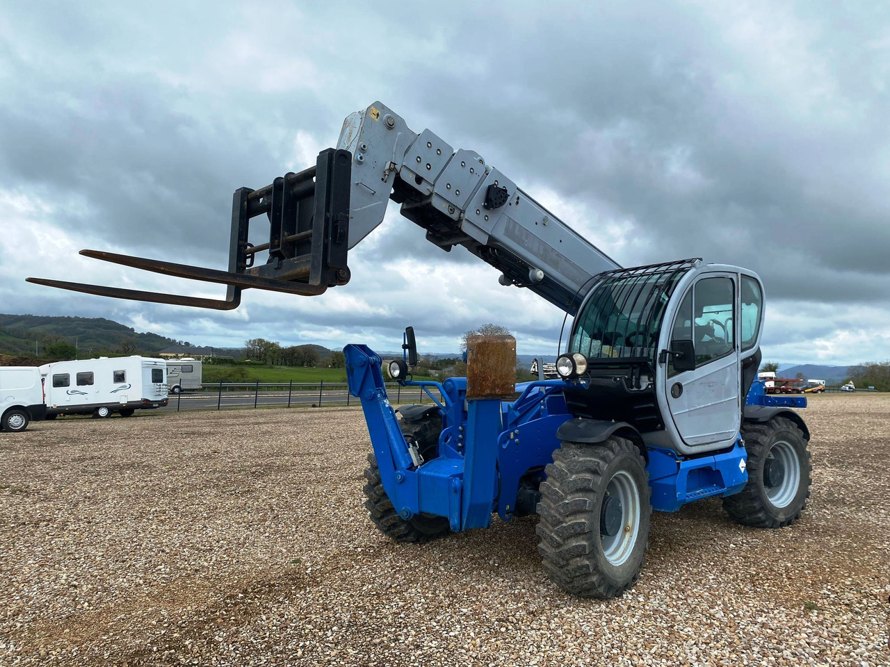 DIECI ICARUS 40.17 - Chariot télescopique: photos 1 DIECI ICARUS 40.17 - Chariot télescopique: photos 1