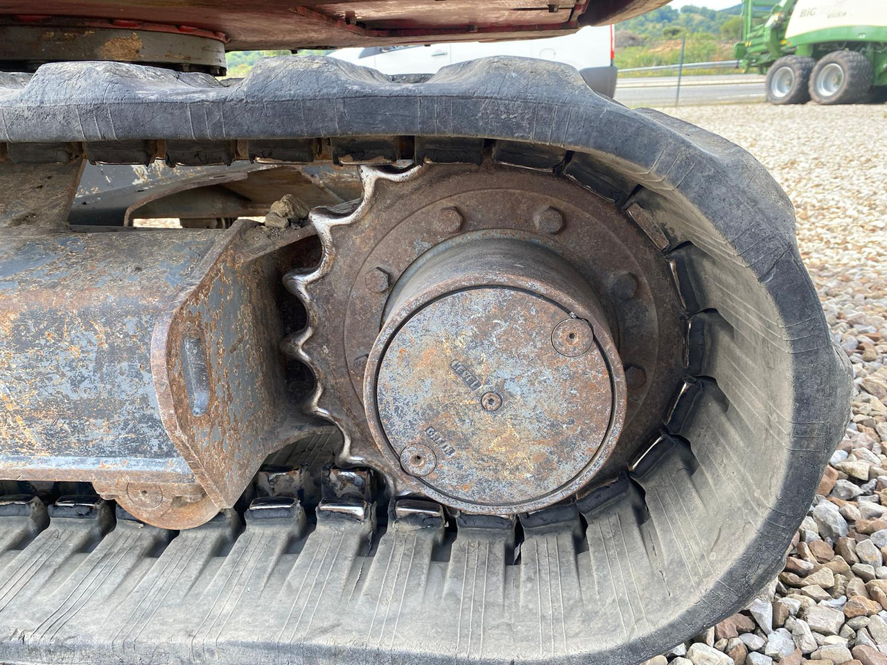 Pelle sur chenille TAKEUCHI TB 250: photos 26