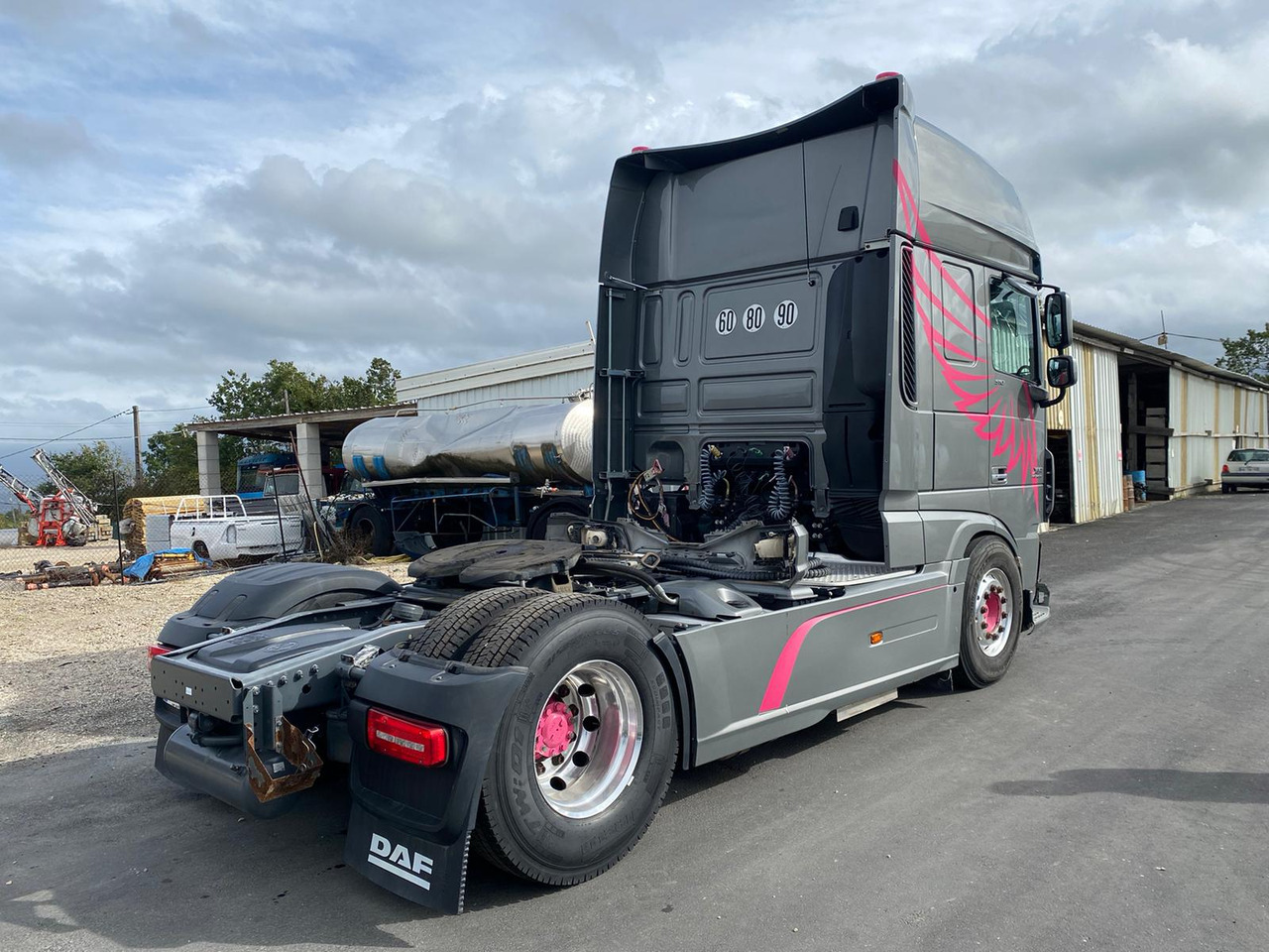 DAF XF 510 Super Space Cab - Tracteur routier: photos 3 DAF XF 510 Super Space Cab - Tracteur routier: photos 3