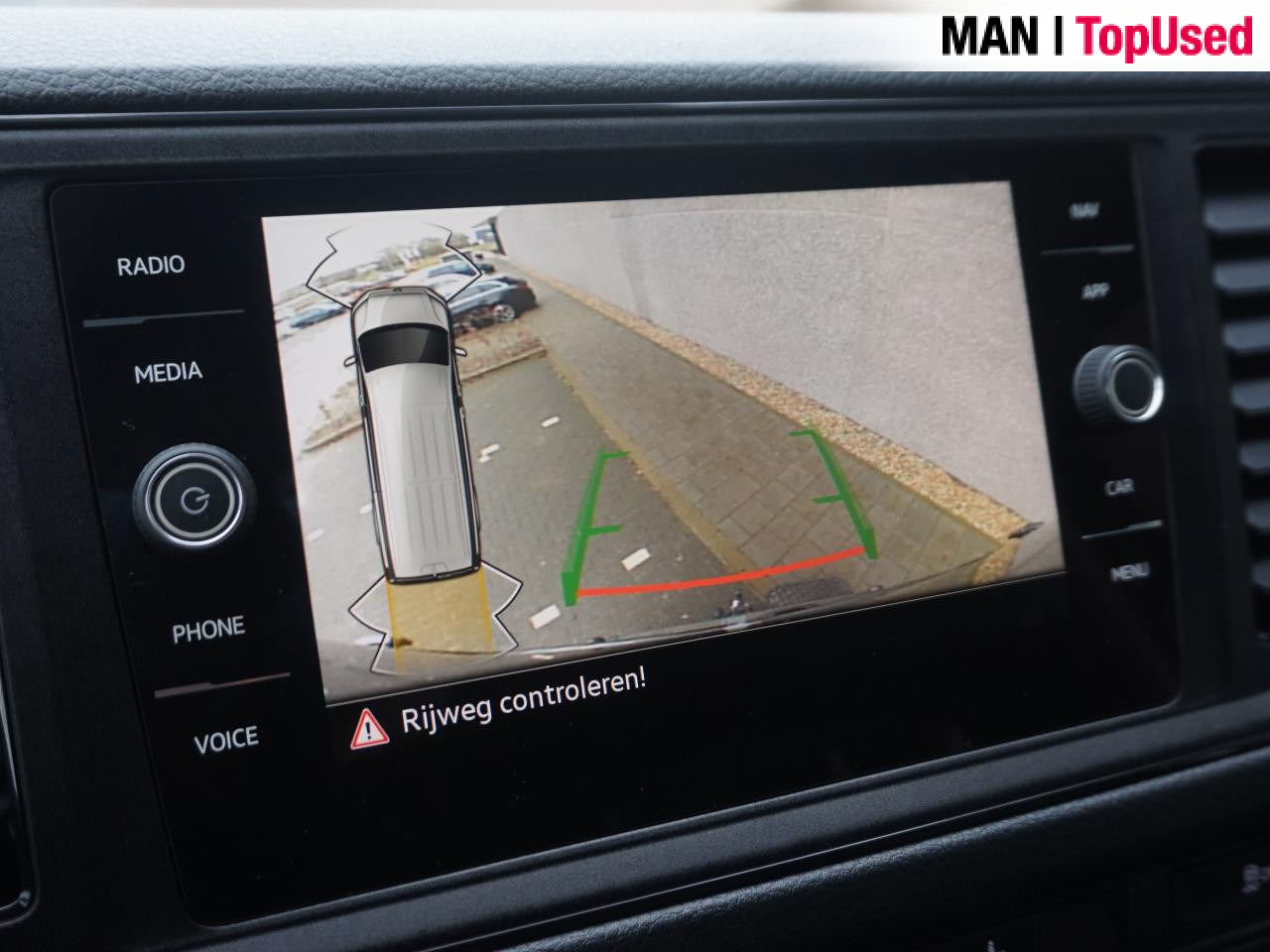 VOLKSWAGEN Crafter 35 2.0 TDI L4H3 Highline - Fourgon utilitaire: photos 5 VOLKSWAGEN Crafter 35 2.0 TDI L4H3 Highline - Fourgon utilitaire: photos 5