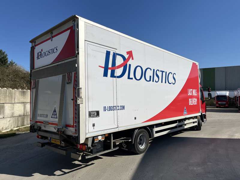 DAF LF 210 FA / 12 Ton / 376 dkm / Box / Laadklep / APK TUV 05-26 - Camion fourgon: photos 2 DAF LF 210 FA / 12 Ton / 376 dkm / Box / Laadklep / APK TUV 05-26 - Camion fourgon: photos 2