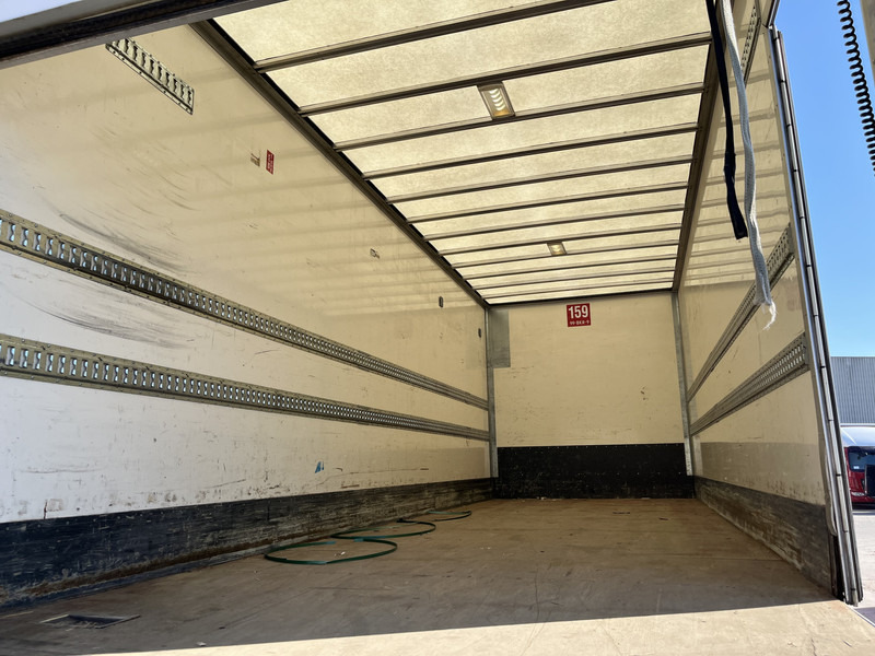 DAF LF 210 FA / 12 Ton / 376 dkm / Box / Laadklep / APK TUV 05-26 - Camion fourgon: photos 5 DAF LF 210 FA / 12 Ton / 376 dkm / Box / Laadklep / APK TUV 05-26 - Camion fourgon: photos 5