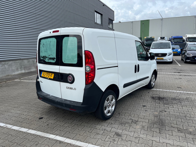Fiat Dobló Cargo 1.3 MultiJet / NL Van - Fourgonnette: photos 4 Fiat Dobló Cargo 1.3 MultiJet / NL Van - Fourgonnette: photos 4