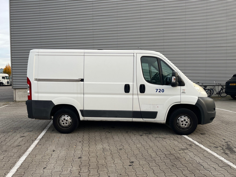 Fiat Ducato 2.0 MultiJet / KH1 Actual / 122 DKM / APK-TUV 04-26 - Fourgonnette: photos 2 Fiat Ducato 2.0 MultiJet / KH1 Actual / 122 DKM / APK-TUV 04-26 - Fourgonnette: photos 2