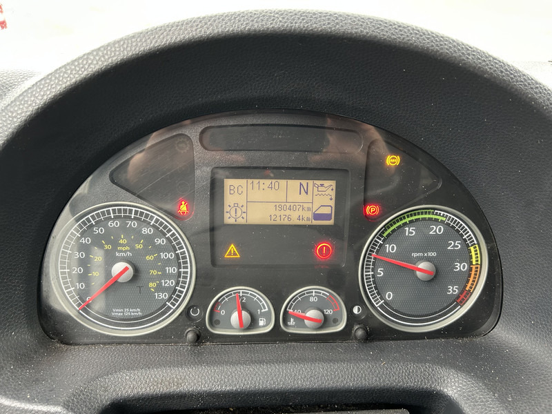 Iveco EuroCargo 180 / Motor Problem / Blad - Blad / Manual / Box / Loadlift - Camion fourgon: photos 4 Iveco EuroCargo 180 / Motor Problem / Blad - Blad / Manual / Box / Loadlift - Camion fourgon: photos 4