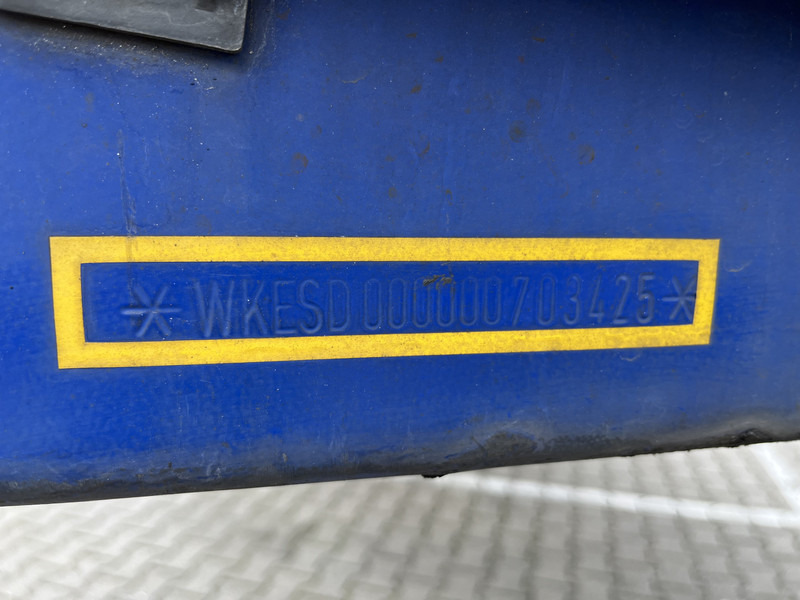 Semi-remorque frigorifique Krone Coolliner / Carrier Vector 1950 / Frigo Box / BPW Drum / APK TUV 04-26: photos 19 Semi-remorque frigorifique Krone Coolliner / Carrier Vector 1950 / Frigo Box / BPW Drum / APK TUV 04-26: photos 19