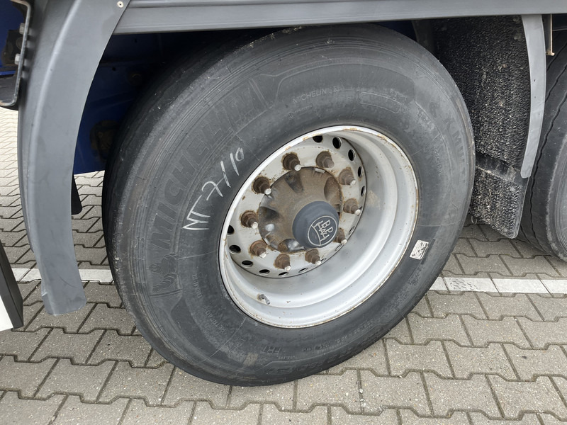 Semi-remorque frigorifique Krone Coolliner / Carrier Vector 1950 / Frigo Box / BPW Drum / APK TUV 04-26: photos 10 Semi-remorque frigorifique Krone Coolliner / Carrier Vector 1950 / Frigo Box / BPW Drum / APK TUV 04-26: photos 10