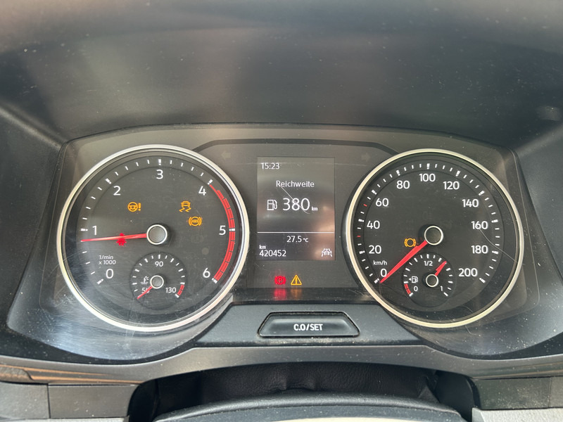 MAN TGE 3.180 2.0 Euro 6 / Box / 420 dkm / Loadlift / Cruise / NL Van - Fourgon grand volume: photos 4 MAN TGE 3.180 2.0 Euro 6 / Box / 420 dkm / Loadlift / Cruise / NL Van - Fourgon grand volume: photos 4