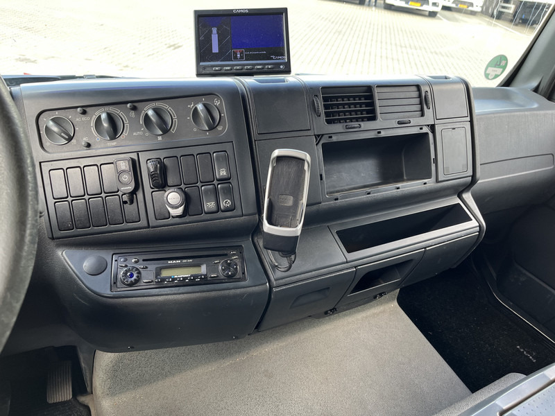 MAN TGL 12.180 Euro 4 / 12 Ton / 781 dkm / Canvas Box / APK TUV 10-25 - Camion fourgon: photos 5 MAN TGL 12.180 Euro 4 / 12 Ton / 781 dkm / Canvas Box / APK TUV 10-25 - Camion fourgon: photos 5
