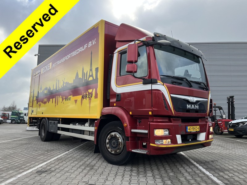 MAN TGM 18.250 / 18 Ton / 560 dkm / New Tacho V2 / Box / Loadlift / APK TUV 12-25 - Camion fourgon: photos 1 MAN TGM 18.250 / 18 Ton / 560 dkm / New Tacho V2 / Box / Loadlift / APK TUV 12-25 - Camion fourgon: photos 1