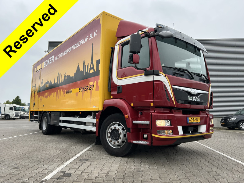MAN TGM 18.250 Euro 6 / 18 Ton / 688 dkm / Box / Loadlift / APK TUV 08-25 - Camion fourgon: photos 1 MAN TGM 18.250 Euro 6 / 18 Ton / 688 dkm / Box / Loadlift / APK TUV 08-25 - Camion fourgon: photos 1
