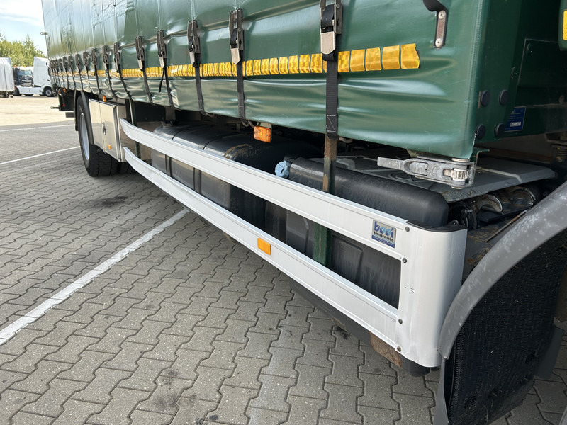 Camion à rideaux coulissants Renault D Wide 280 / 18 Ton / 613 dkm / Curtianside / Loadlift / APK TUV 07-26: photos 17