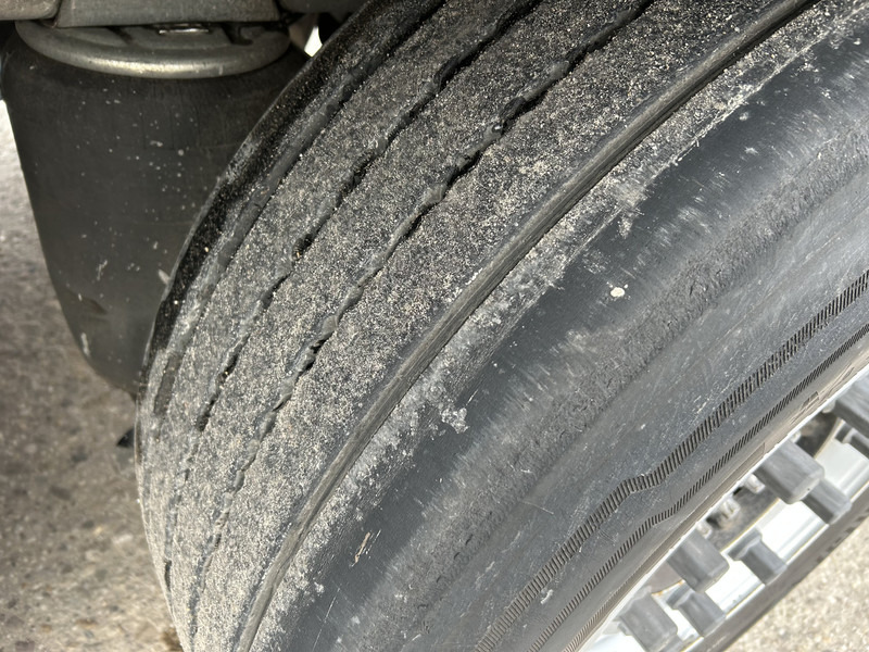 Semi-remorque rideaux coulissants Schmitz Cargobull SCB S3T / Schuifzeil / Kooi Aap / Lift + Stuuras / APK 05-26: photos 8 Semi-remorque rideaux coulissants Schmitz Cargobull SCB S3T / Schuifzeil / Kooi Aap / Lift + Stuuras / APK 05-26: photos 8