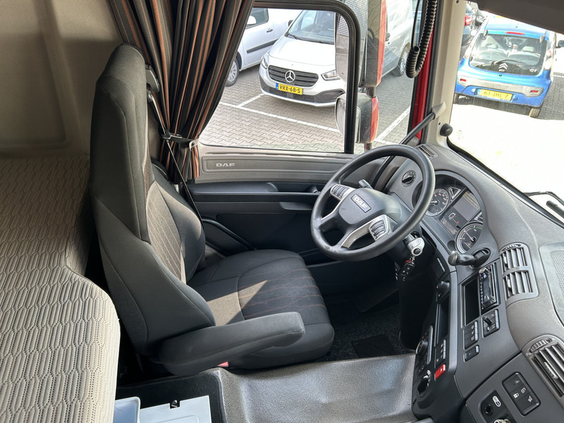 DAF CF 410 FT Space Cab / 717 dkm / Smart Tacho V2 / APK TUV 09-25 - Tracteur routier: photos 3 DAF CF 410 FT Space Cab / 717 dkm / Smart Tacho V2 / APK TUV 09-25 - Tracteur routier: photos 3