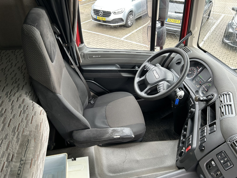 DAF CF 440 FT Space Cab / ADR / 821 dkm / PTO / APK TUV 06-26 - Tracteur routier: photos 3 DAF CF 440 FT Space Cab / ADR / 821 dkm / PTO / APK TUV 06-26 - Tracteur routier: photos 3