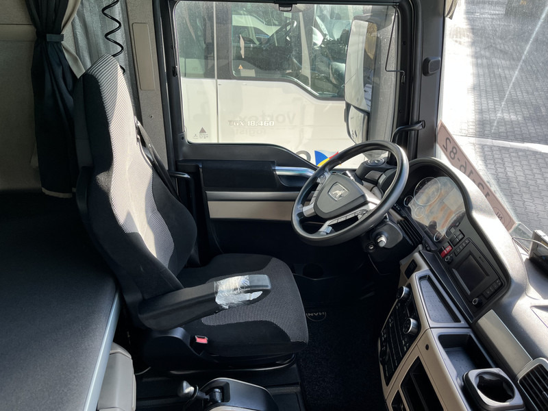 MAN TGX 18.460 XXL / Motor Defect -> Not Running / Retarder / 526 dkm / 2 Tanks - Tracteur routier: photos 3 MAN TGX 18.460 XXL / Motor Defect -> Not Running / Retarder / 526 dkm / 2 Tanks - Tracteur routier: photos 3
