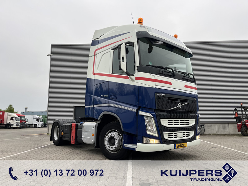 Volvo FH 420 Globetrotter / Dynamic Steering / New Tacho V2 / VEB+ / APK TUV 10-25 - Tracteur routier: photos 1 Volvo FH 420 Globetrotter / Dynamic Steering / New Tacho V2 / VEB+ / APK TUV 10-25 - Tracteur routier: photos 1