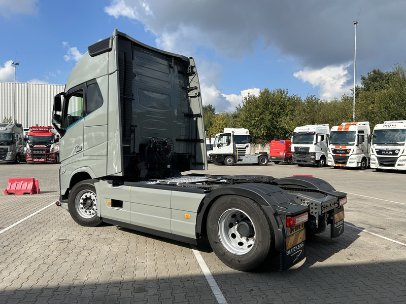 Tracteur routier Volvo FH 500 Globetrotter XL / VEB+ / 2 Tanks / New Tacho V2 / APK TUV 07-26: photos 17
