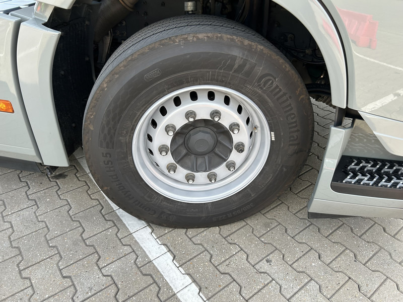 Tracteur routier Volvo FH 500 Globetrotter XL / VEB+ / 2 Tanks / New Tacho V2 / APK TUV 07-26: photos 9