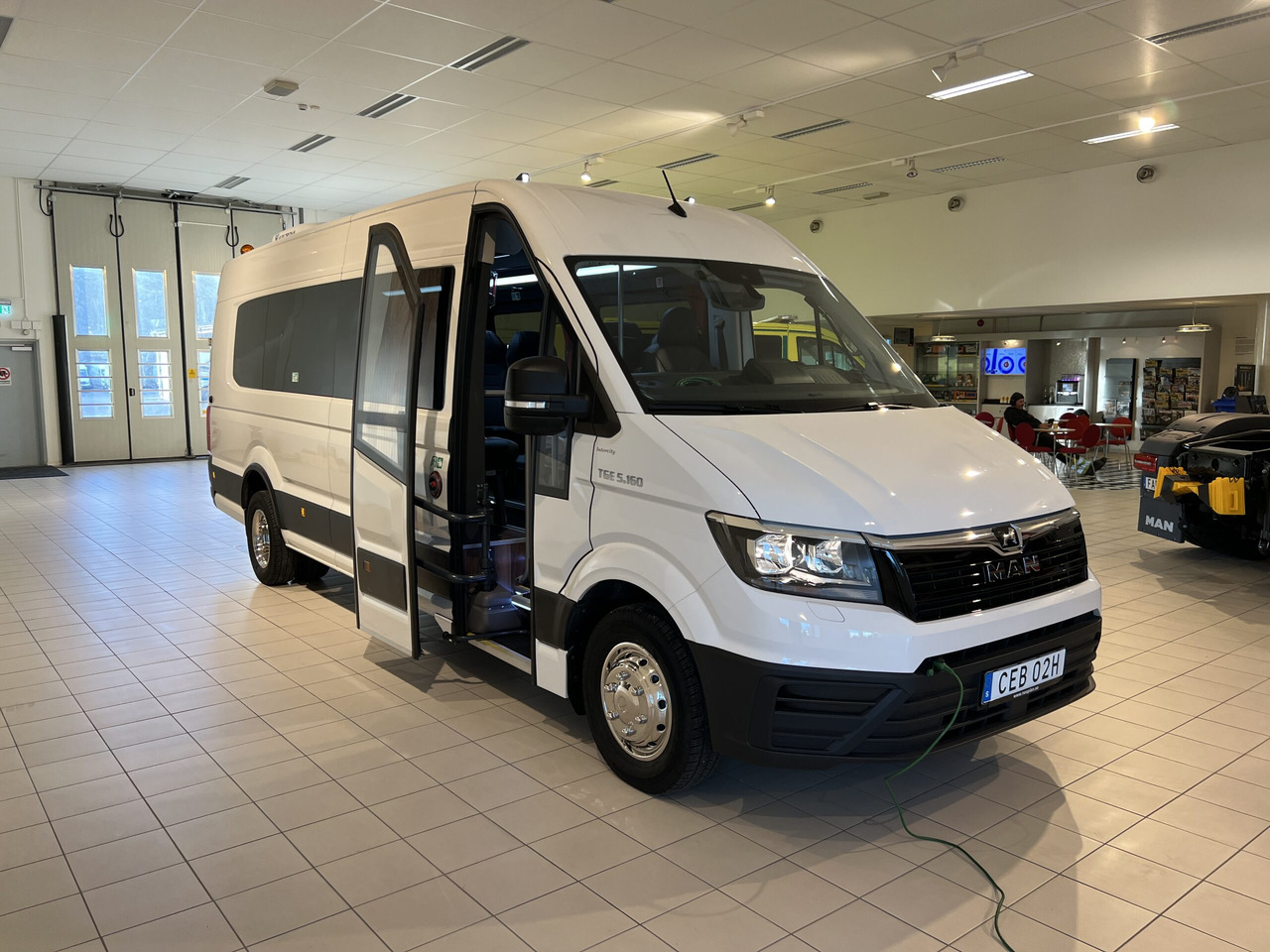 MAN TGE Businessline / VIP - Minibus, Transport de personnes: photos 1 MAN TGE Businessline / VIP - Minibus, Transport de personnes: photos 1
